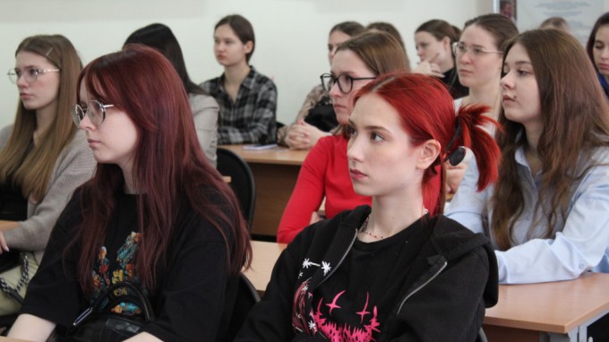 Обучающим семинаром «Посади древо рода» начался Межфакультетский студенческий фестиваль «Семья – душа России»